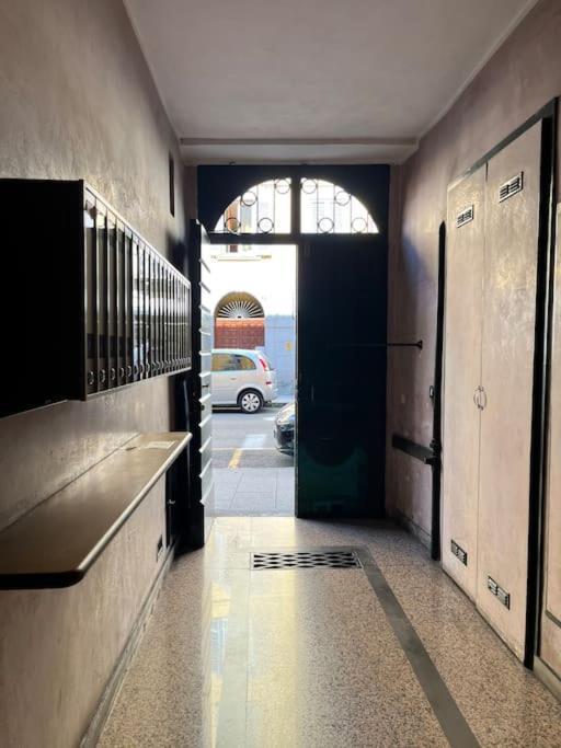 2-Bedroom Flat In The Heart Of Bergamo City Centre 外观 照片